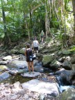 hike to Lu Du waterfall.JPG (101 KB)